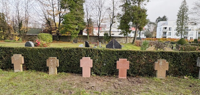 Neue Grabsteine für Holländische Zwangsarbeiter - 2